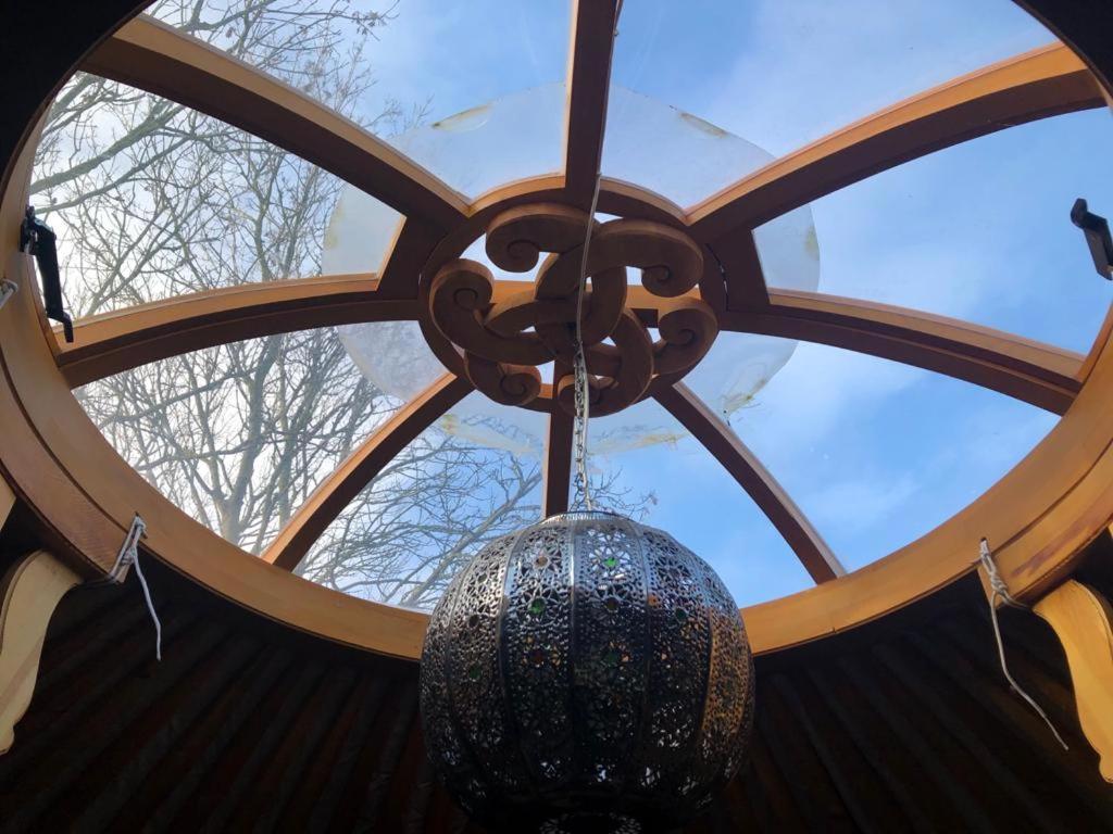 Overnachten In Een Luxe Yurt! Zonnemaire Esterno foto